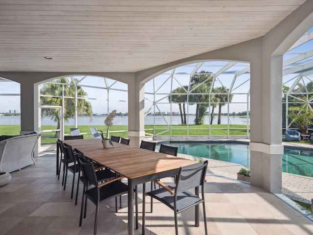 Home for sale at 6 Cloister Circle - photo 6861730