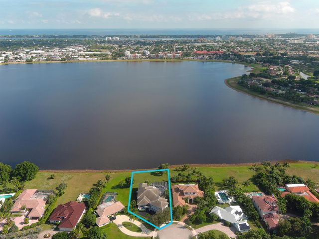 Home for sale at 6 Cloister Circle - photo 6861736