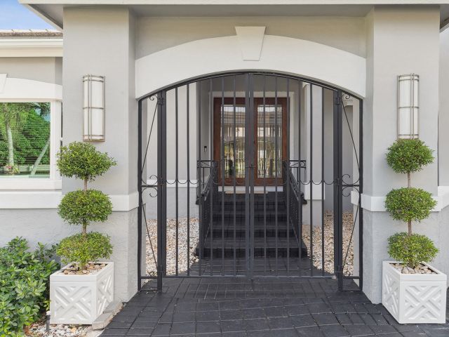 Home for sale at 6 Cloister Circle - photo 6861737