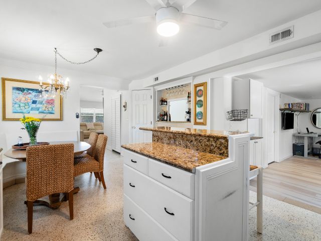 Home for rent at 321 Forsyth Street - photo 6862887