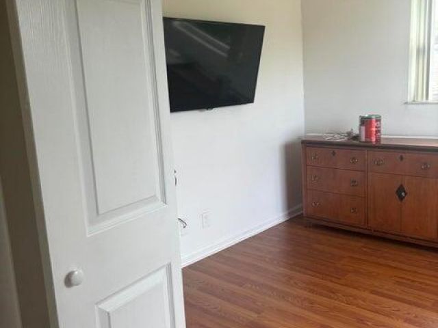 Home for rent at 650 Toxaway Drive - photo 6862864