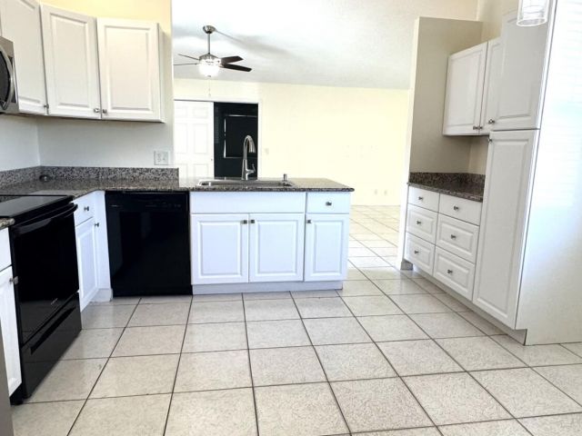 Home for rent at 5149 El Claro Circle - photo 6862850