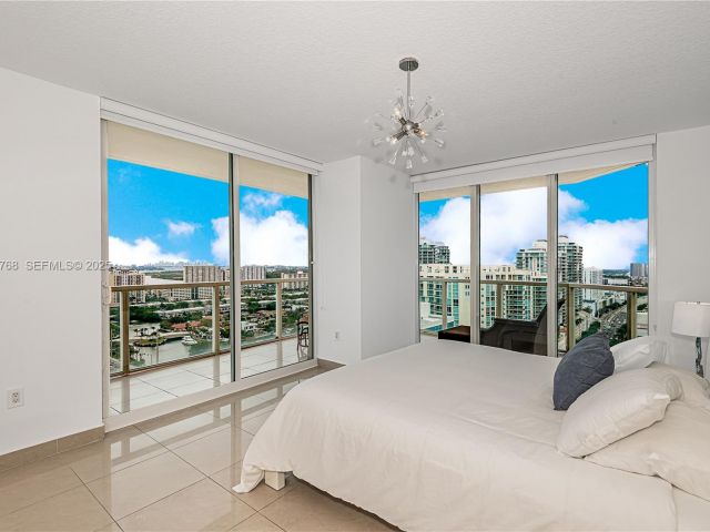 Apartment for rent  Unit #2408 - photo 6864242