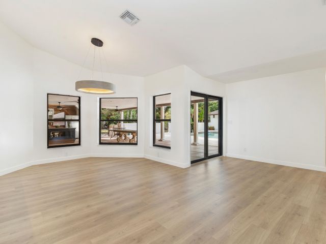 Home for sale at 6725 Katherine Road - photo 6864945