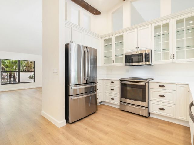 Home for sale at 6725 Katherine Road - photo 6864948