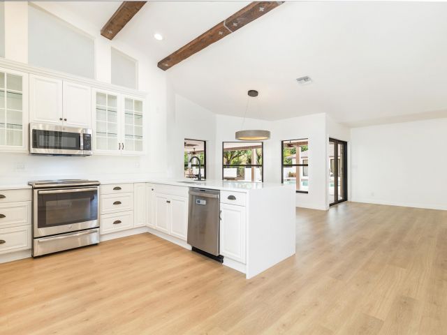 Home for sale at 6725 Katherine Road - photo 6864949