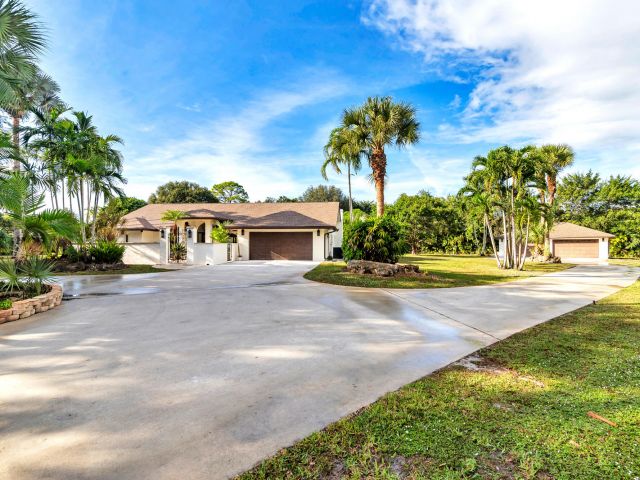 Home for sale at 6725 Katherine Road - photo 6864962