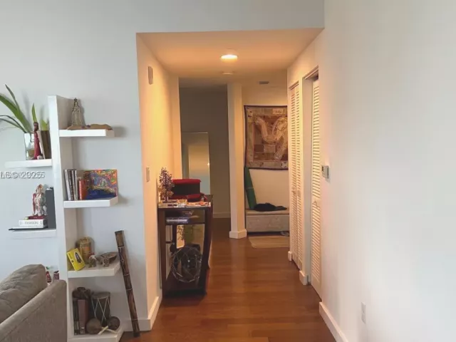 Apartment for sale  Unit #1103 - photo 6864369