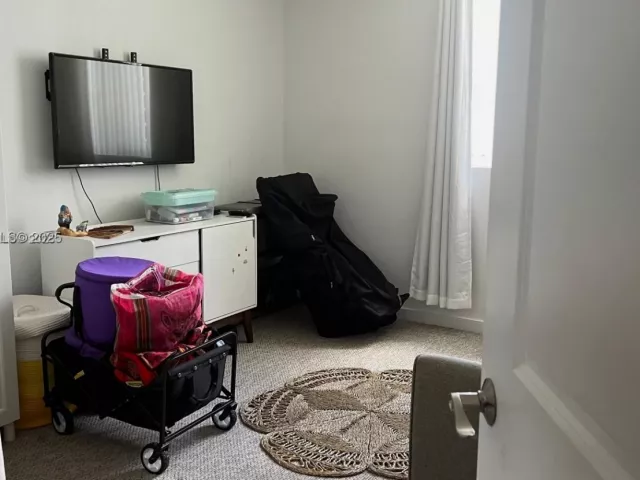 3-bedroom condo for sale in Miami - 601 NE 23 ST 1103 - MondialRealty