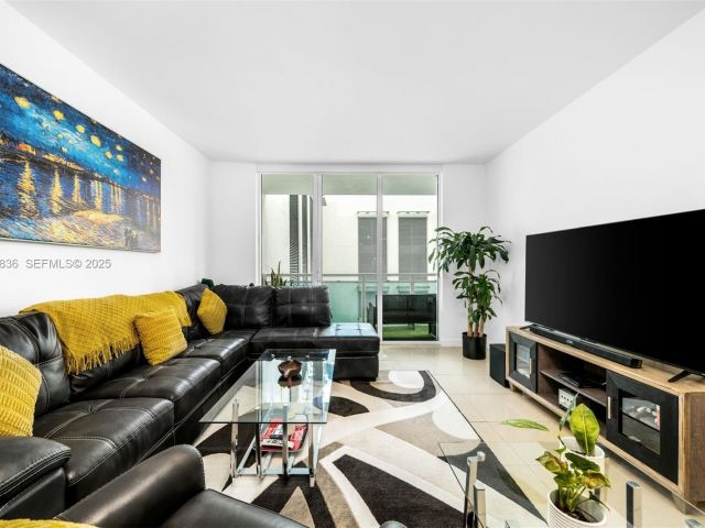 Apartment for sale  Unit #803 - photo 7440880