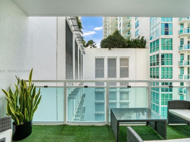 Apartment for sale  Unit #803 - photo 7440895