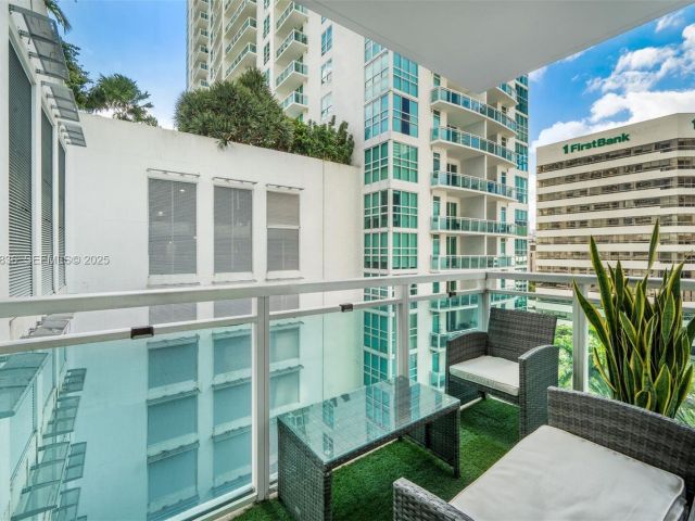 Apartment for sale  Unit #803 - photo 7440896