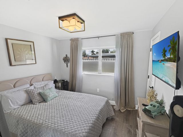 Home for rent at 100 SW 17th Street - photo 6865232