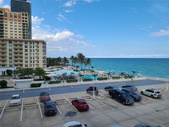 condo for sale in Hallandale Beach - 3180 S Ocean Dr 307 - MondialRealty