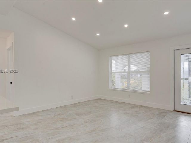 Home for sale at 1035 NW 11th Ct - photo 7434822