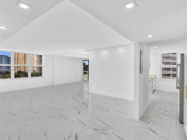 Apartment for sale  Unit #712 - photo 6883191