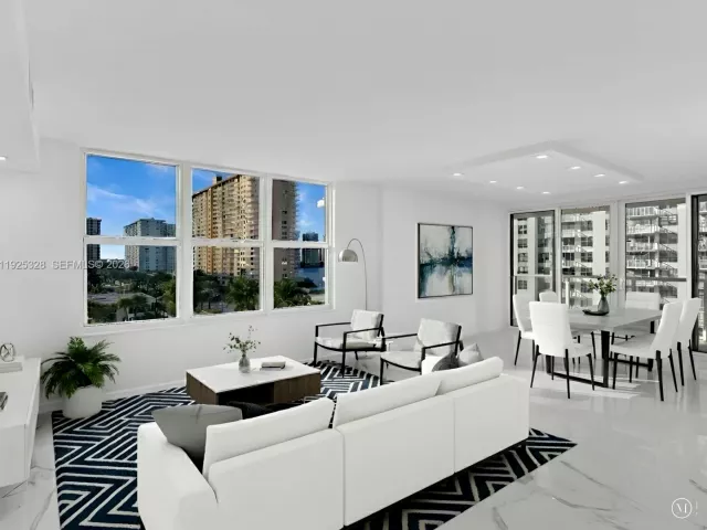 2-bedroom condo for sale in Sunny Isles Beach - 230 174th St 712 - MondialRealty