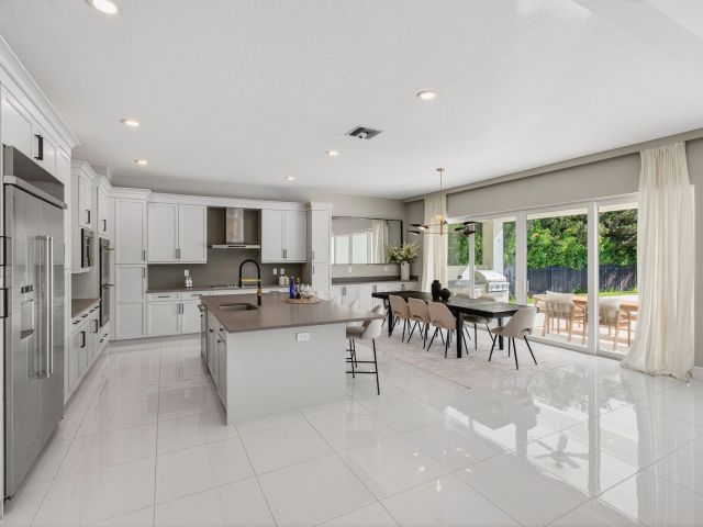 Home for rent at 19886 Meadowside Lane - photo 6865005