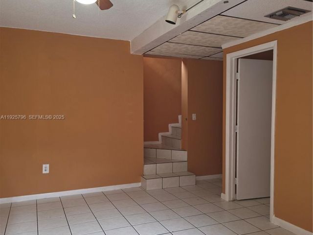 3-bedroom home for rent in Miami - 250 NW 63rd Ct 2 - MondialRealty