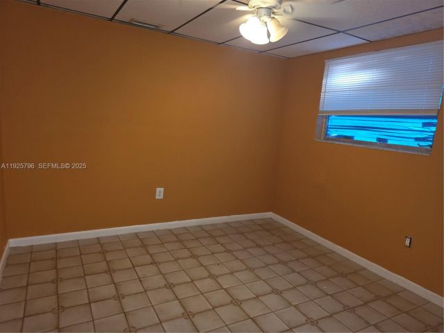 3-bedroom home for rent in Miami - 250 NW 63rd Ct 2 - MondialRealty