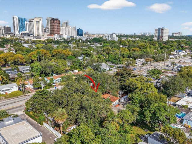 Home for sale at 314 SW 12th Street - photo 6868910