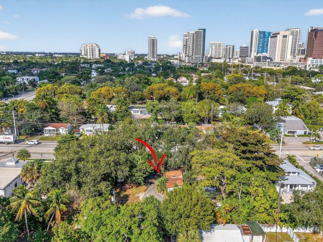 Home for sale at 314 SW 12th Street - photo 6868913