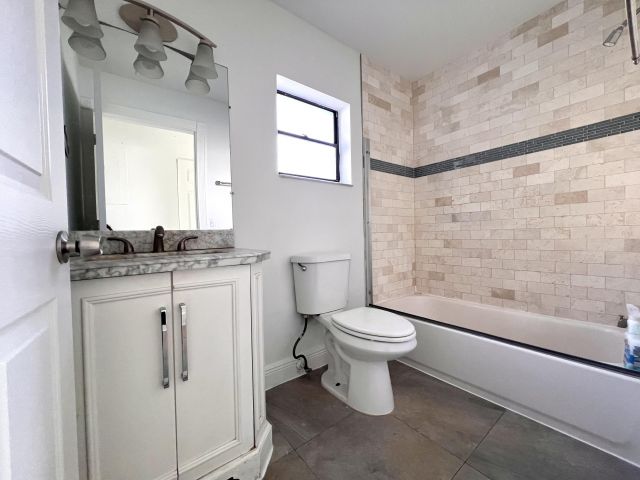 Home for sale at 21013 Country Creek Drive - photo 6895189