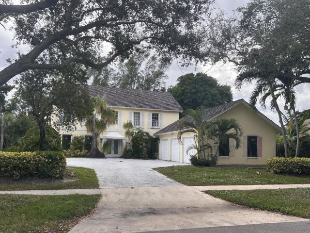 Home for sale at 2901 Embassy Drive - photo 6864982