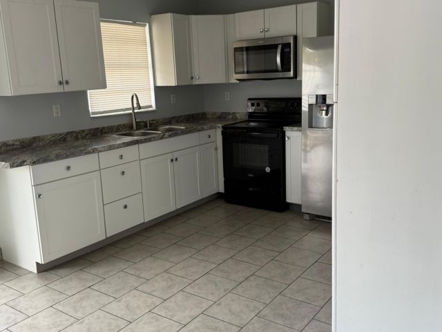 Home for rent at 29714 SW 158 Place - photo 6865870