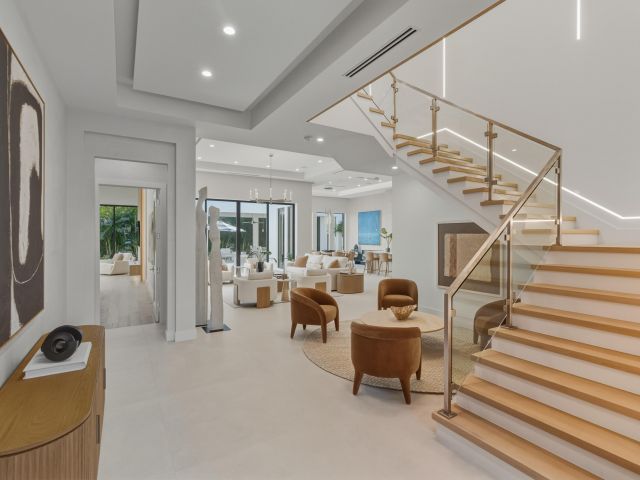 Home for sale at 334 NE 3rd Street - photo 6865552