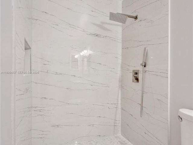 Home for rent at 9340 SW 61st Way B - photo 7452801