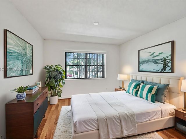 Home for rent at 9340 SW 61st Way B - photo 7452802