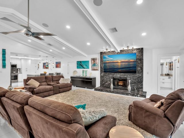 Home for sale at 20104 Back Nine Drive - photo 6865482