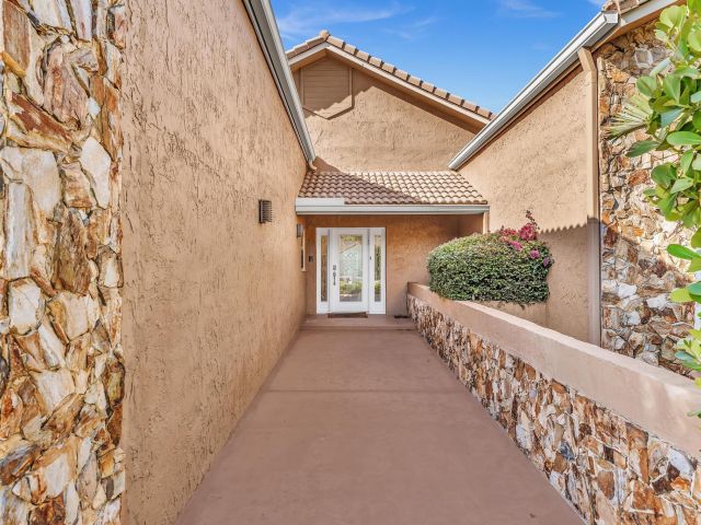 Home for sale at 20104 Back Nine Drive - photo 6865486