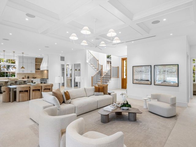 Home for sale at 1105 Harbor Drive - photo 6888234