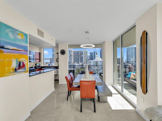 Apartment for sale  Unit #1618N - photo 7500723