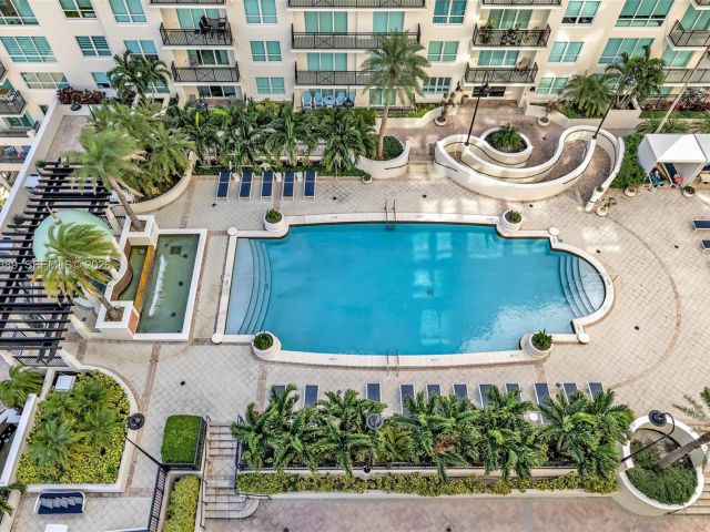 Apartment for sale  Unit #1618N - photo 7500730