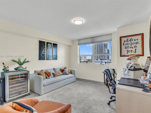 Apartment for sale  Unit #1618N - photo 7500739