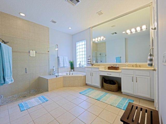 Home for sale at 9362 Isles Cay Drive - photo 6887634