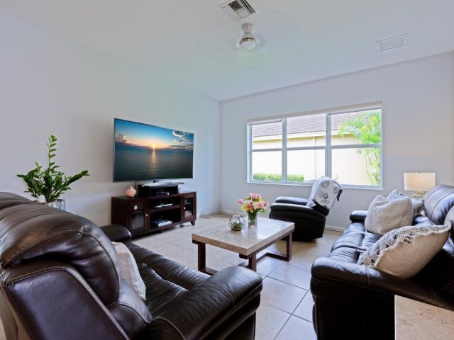 Home for sale at 9362 Isles Cay Drive - photo 6887636