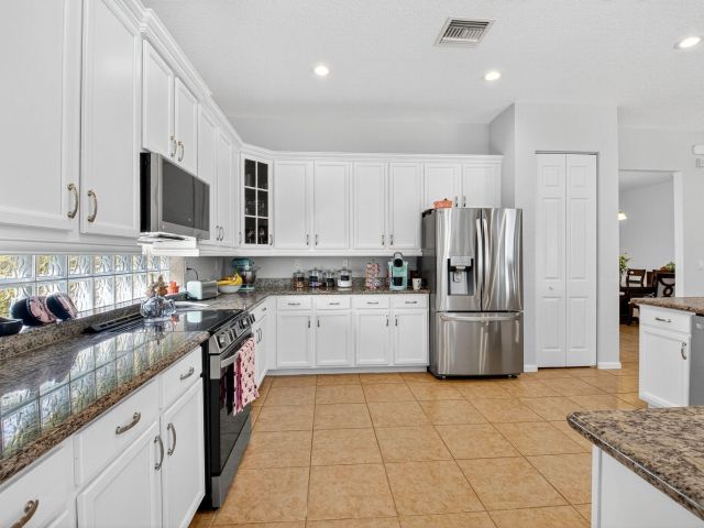 Home for sale at 9362 Isles Cay Drive - photo 6887640