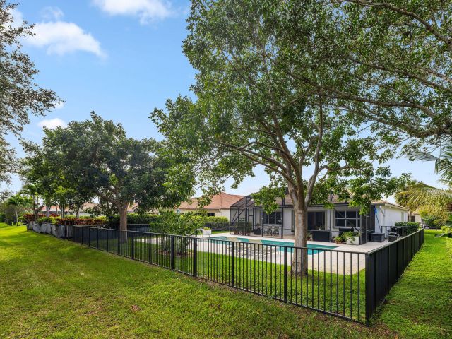 Home for sale at 9362 Isles Cay Drive - photo 6887645