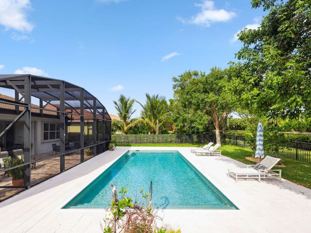 Home for sale at 9362 Isles Cay Drive - photo 6887647