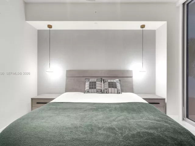 2-bedroom condo for sale in Miami - 851 NE 1st Ave 4009 - MondialRealty