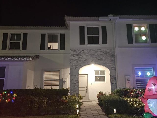 3-bedroom home for rent in Homestead - 2637 SE 17th St 2637 - MondialRealty