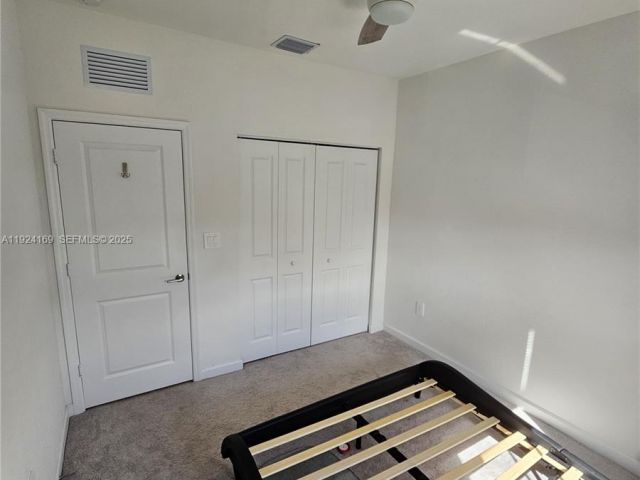 3-bedroom home for rent in Homestead - 2637 SE 17th St 2637 - MondialRealty