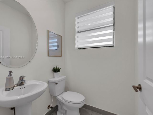 3-bedroom home for sale in Homestead - 12980 SW 233rd Ter - MondialRealty