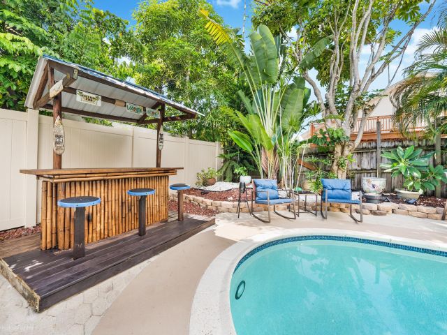 Home for sale at 2533 Bessie Street - photo 6873192