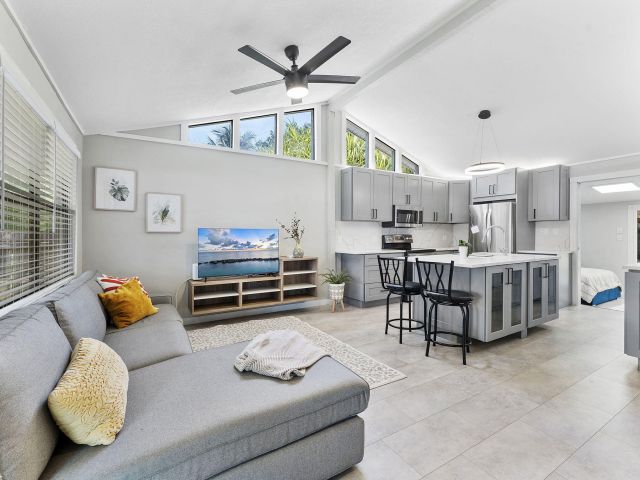 Home for rent at 1292 SW 25th Avenue - photo 6881002