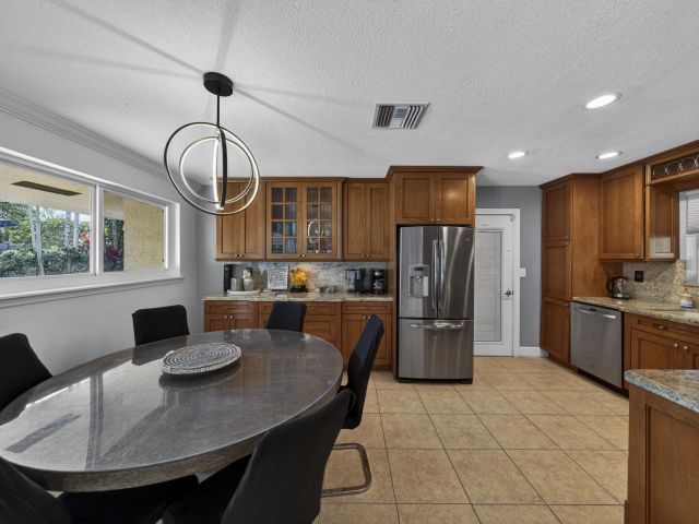 Home for sale at 1248 SE 8th Street - photo 6909722